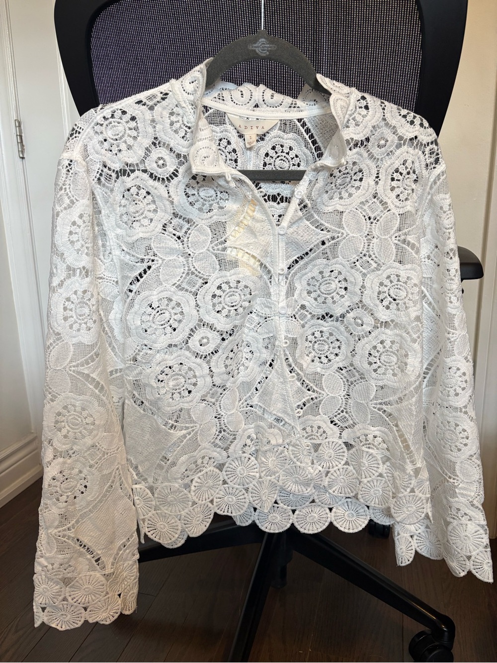 Adiva White Floral Lace Button-Front Blouse